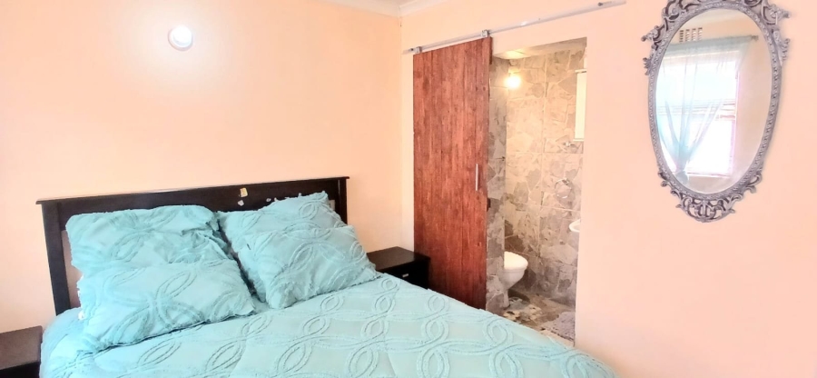 3 Bedroom Property for Sale in Strandfontein Village Western Cape